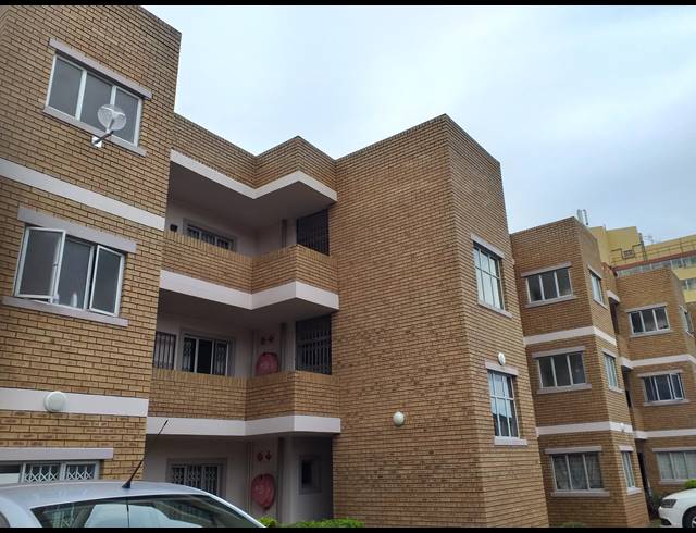 3 BEDROOM FLAT TO LET IN WARNER BEACH